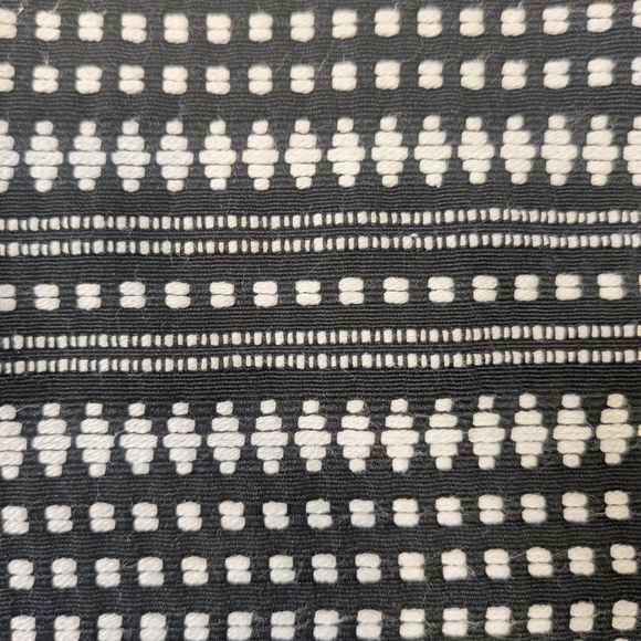 Banana Republic Black and White Pencil Skirt - Picture 10 of 11